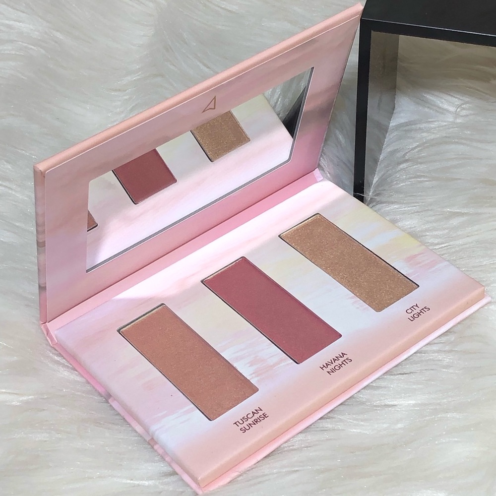 Blush and Highlighter Palette
